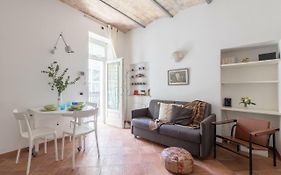 Roman Forum Cozy Apartment
